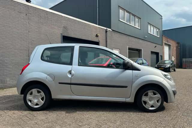 Renault Twingo (2010) thumbnail 4