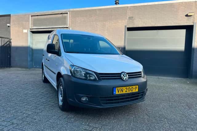 Volkswagen Caddy (2015) thumbnail 6