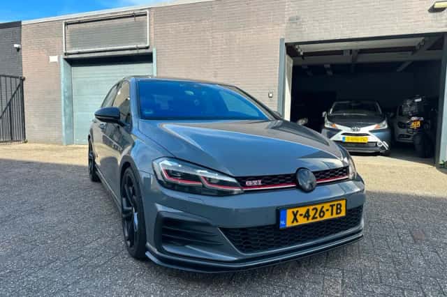 Volkswagen Golf (2019) thumbnail 5