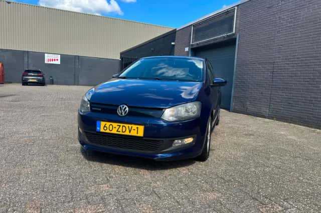 Volkswagen Polo (2012) thumbnail 1