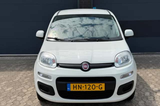 Fiat Panda (2015) thumbnail 5