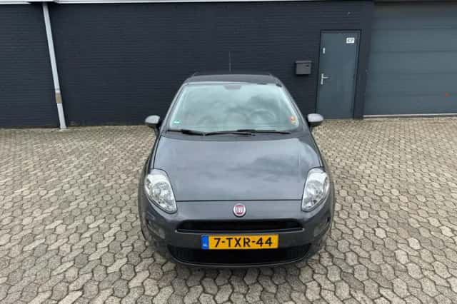 Fiat Punto (2014) thumbnail 6
