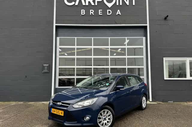 Ford Focus (2012) thumbnail 1
