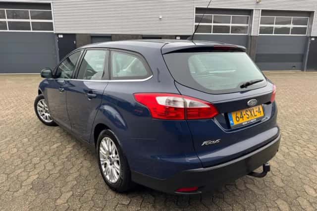 Ford Focus (2012) thumbnail 5