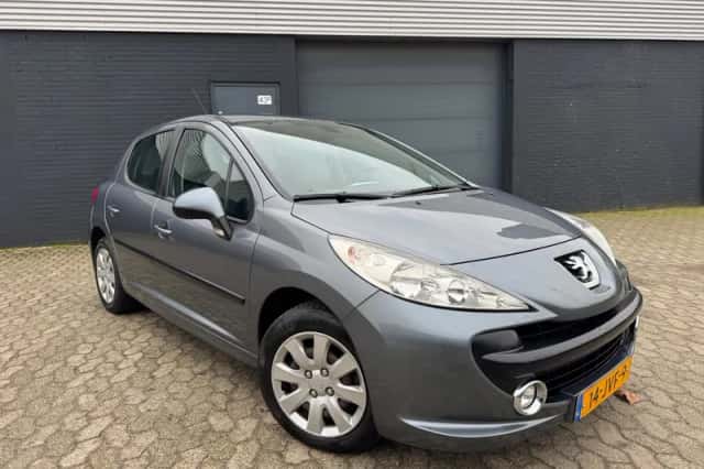 Peugeot 207 (2009) thumbnail 4
