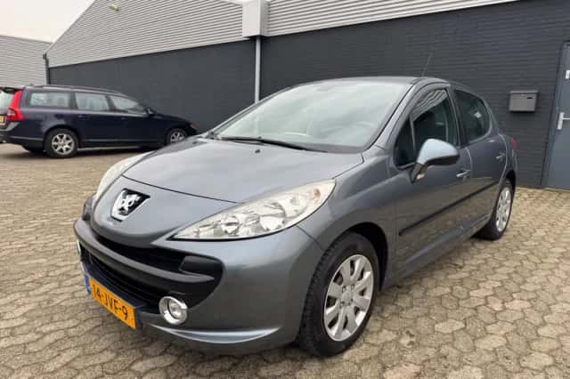 Peugeot 207 (2009) thumbnail 6