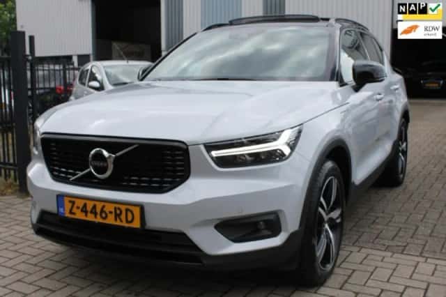 Volvo XC40 (2021) thumbnail 1