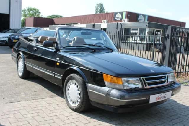 Saab 900 (1991) thumbnail 2