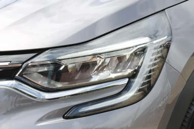 Renault Captur (2020) thumbnail 5