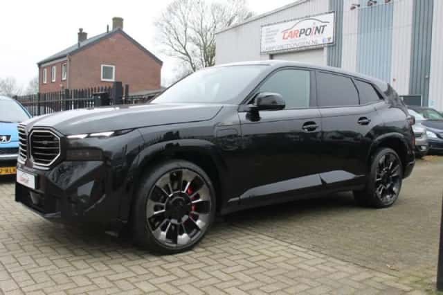 BMW XM (2023) thumbnail 6