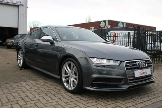 Audi A7 (2015) thumbnail 2