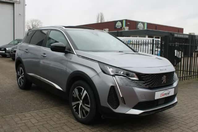 Peugeot 5008 (2023) thumbnail 2