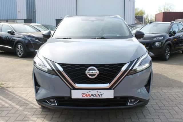 Nissan Qashqai (2022) thumbnail 3