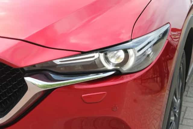Mazda CX-5 (2017) thumbnail 4