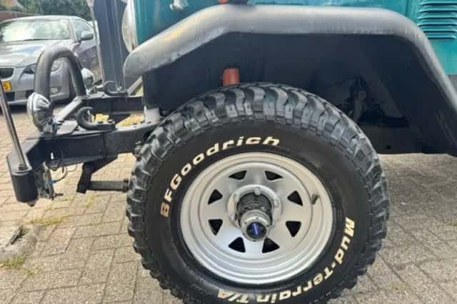 Toyota Land Cruiser (1978) thumbnail 4