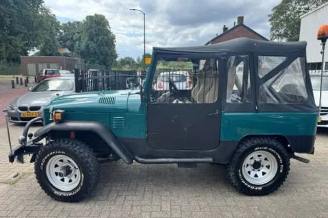 Toyota Land Cruiser (1978) thumbnail 5