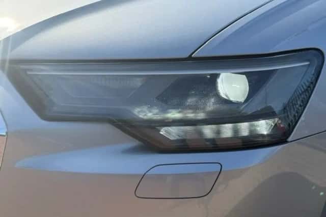 Audi A6 (2019) thumbnail 4