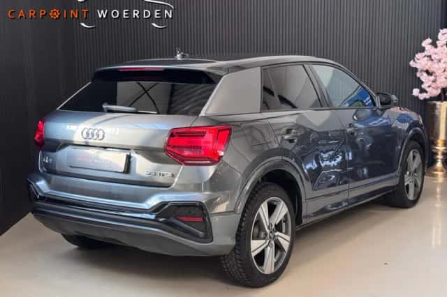 Audi Q2 (2021) thumbnail 2