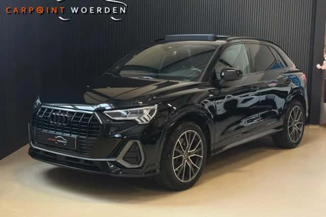 Audi Q3 (2019) thumbnail 1