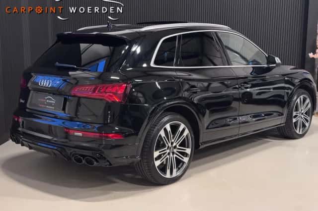 Audi SQ5 (2017) thumbnail 2