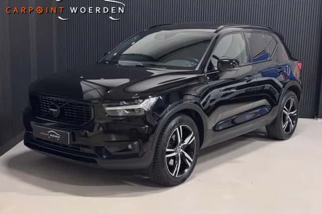 Volvo XC40 (2018) thumbnail 1