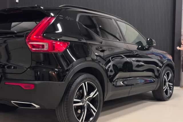 Volvo XC40 (2018) thumbnail 4