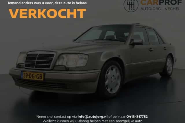 Mercedes-Benz E-Klasse (1992) thumbnail 1