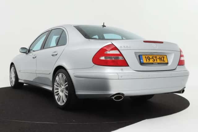 Mercedes-Benz E-Klasse (2006) thumbnail 2