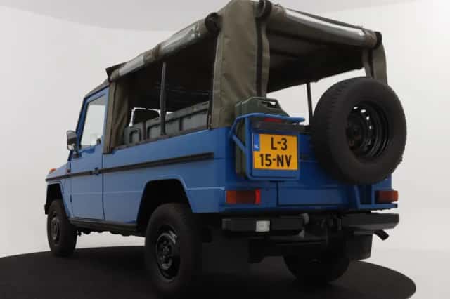 Mercedes-Benz 230 GE (1994) thumbnail 2