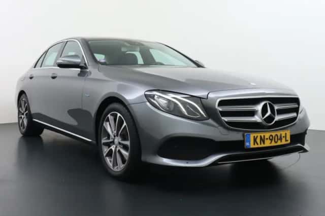 Mercedes-Benz E-Klasse (2016) thumbnail 4