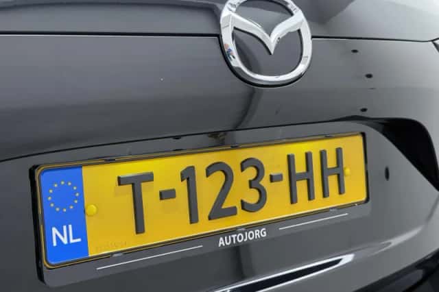 Mazda CX-5 (2023) thumbnail 6