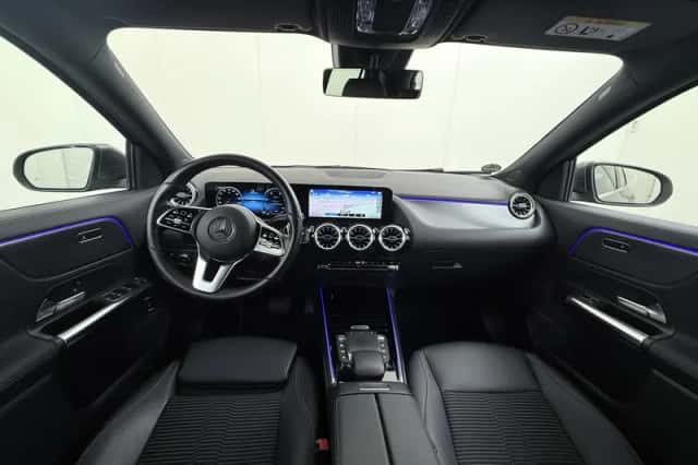Mercedes-Benz EQA (2021) thumbnail 6