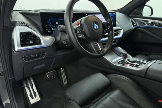 BMW XM (2023) thumbnail 6