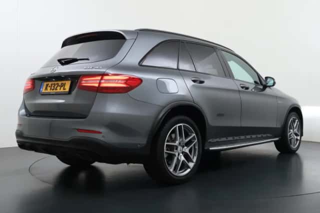 Mercedes-Benz GLC-Klasse (2017) thumbnail 3