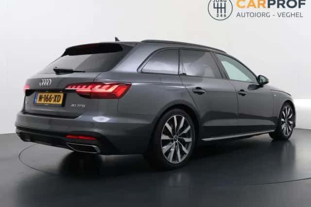 Audi A4 (2022) thumbnail 3