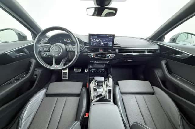 Audi A4 (2022) thumbnail 5