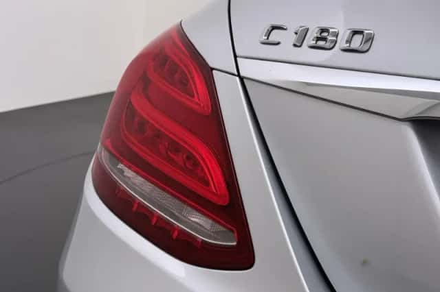 Mercedes-Benz C-Klasse (2016) thumbnail 5