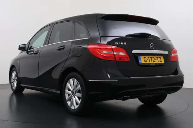 Mercedes-Benz B-Klasse (2012) thumbnail 2