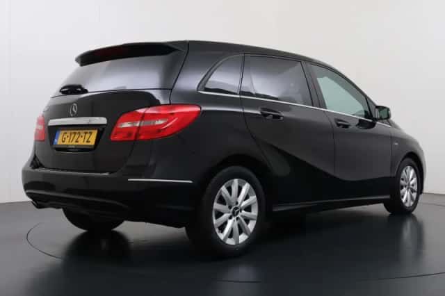 Mercedes-Benz B-Klasse (2012) thumbnail 3