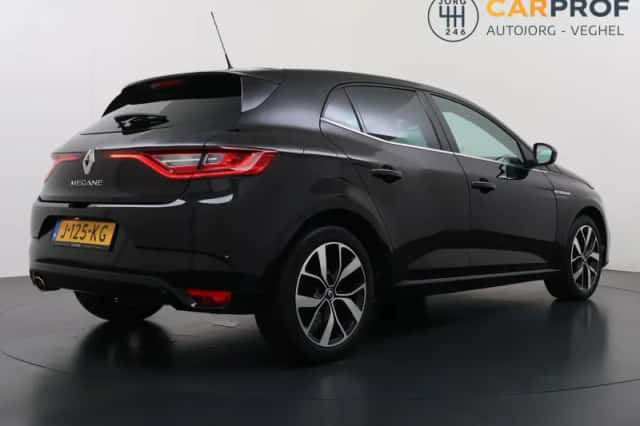Renault Mégane (2020) thumbnail 3