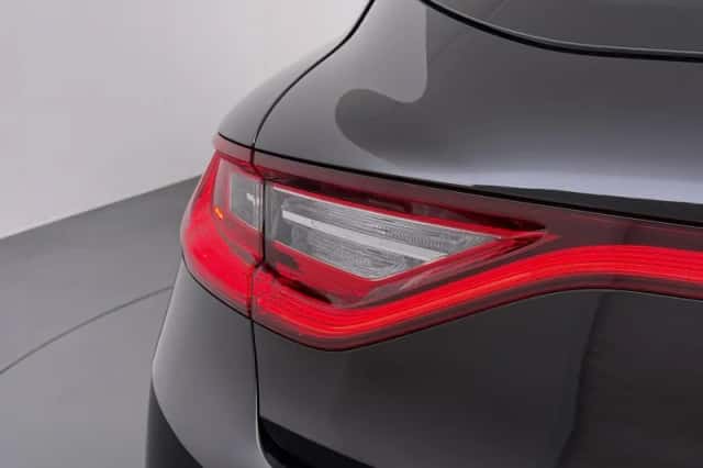 Renault Mégane (2020) thumbnail 5