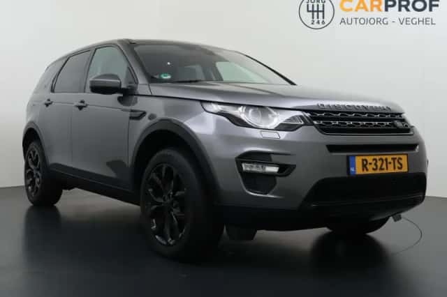 Land Rover Discovery Sport (2017) thumbnail 4