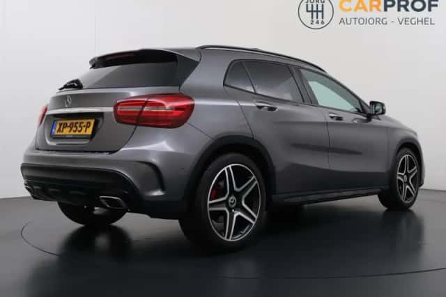 Mercedes-Benz GLA-Klasse (2019) thumbnail 3