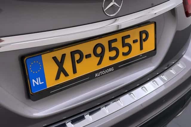 Mercedes-Benz GLA-Klasse (2019) thumbnail 6