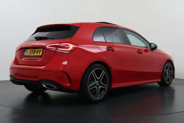 Mercedes-Benz A-Klasse (2018) thumbnail 3