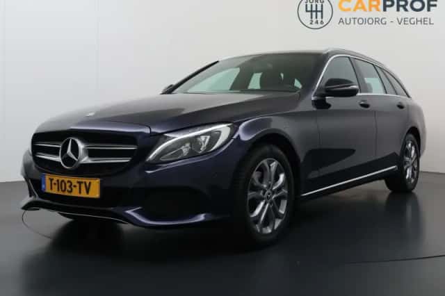 Mercedes-Benz C-Klasse (2017) thumbnail 1