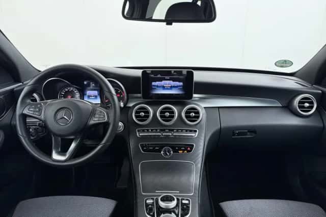 Mercedes-Benz C-Klasse (2017) thumbnail 5