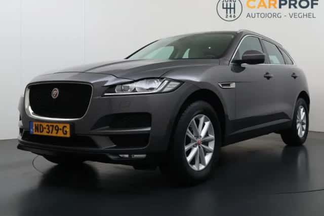 Jaguar F-Pace (2017) thumbnail 1