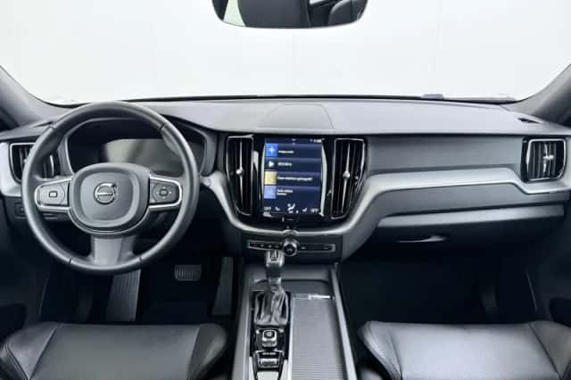 Volvo XC60 (2020) thumbnail 5