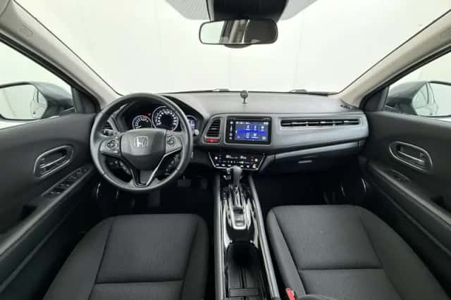 Honda HR-V (2016) thumbnail 5